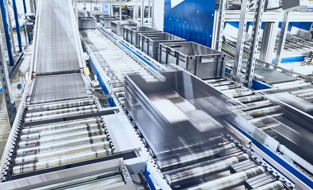 Automated conveyor systems from Dorner are suitable for applications of lean principles in warehousing and manufacturing environments.